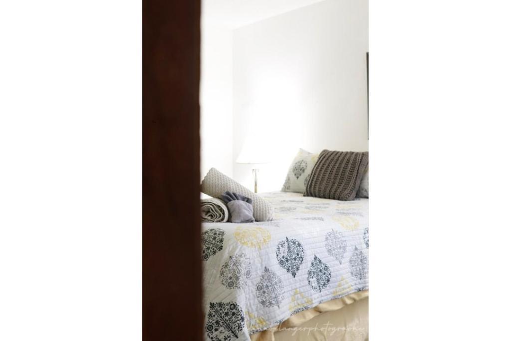 Appartamento Escapade Pinoteau Tremblant Getaway Mont-Tremblant Esterno foto